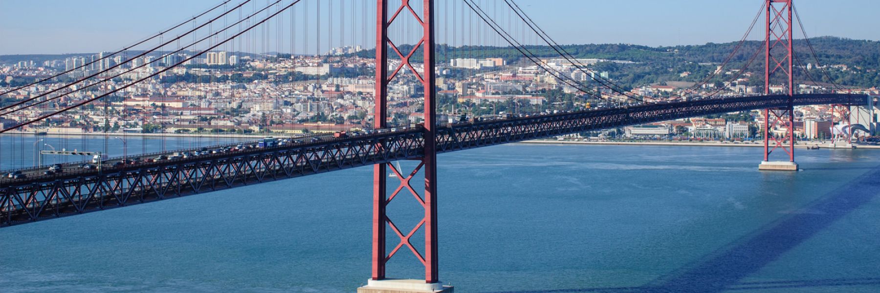 Rent a car in Lisbon